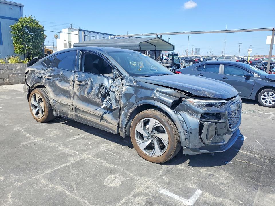 Aukcja sprzedaży 2025 Audi Q6 E-tron, vin: WA1E4BGF2SA076262, numer aukcji: 57950756
