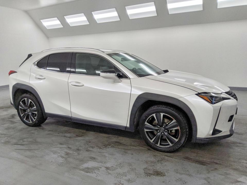 Продаж на аукціоні авто 2022 Lexus Ux 200, vin: JTHX3JBH1N2046400, номер лоту: 55952906