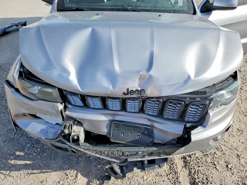 2018 Jeep Grand Cherokee მანქანა იყიდება აუქციონზე, vin: 1C4RJFAGXJC170935, აუქციონის ნომერი: 58983406