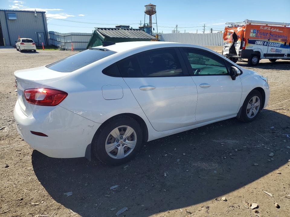 58214516 :رقم المزاد ، 1G1BC5SM1H7264935 vin ، 2017 Chevrolet Cruze مزاد بيع