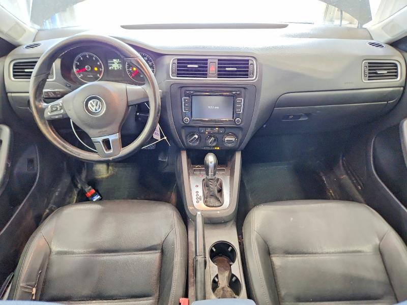 56053766 :رقم المزاد ، 3VWDP7AJ6CM310729 vin ، 2012 Volkswagen Jetta مزاد بيع