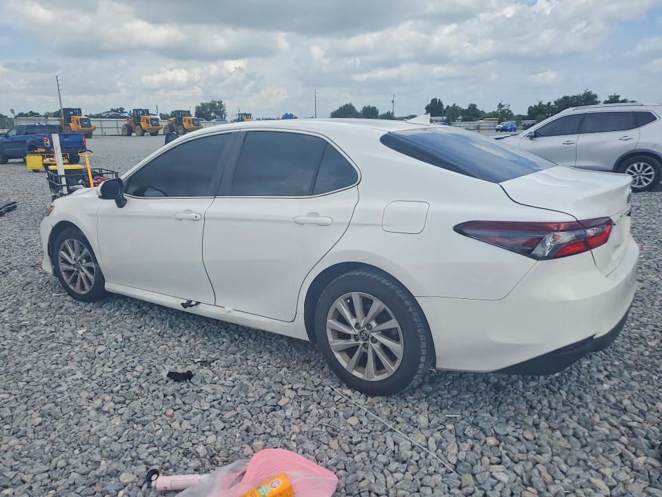 Продаж на аукціоні авто 2022 Toyota Camry, vin: 4T1C11AK0NU637756, номер лоту: 58181826