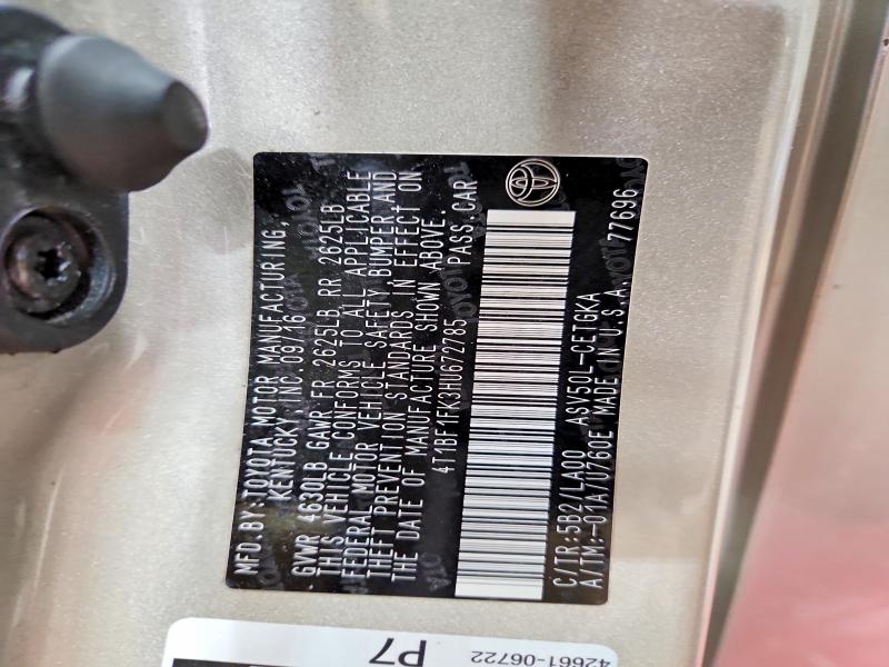 69353195 :رقم المزاد ، 4T1BF1FK3HU672785 vin ، 2017 Toyota Camry مزاد بيع