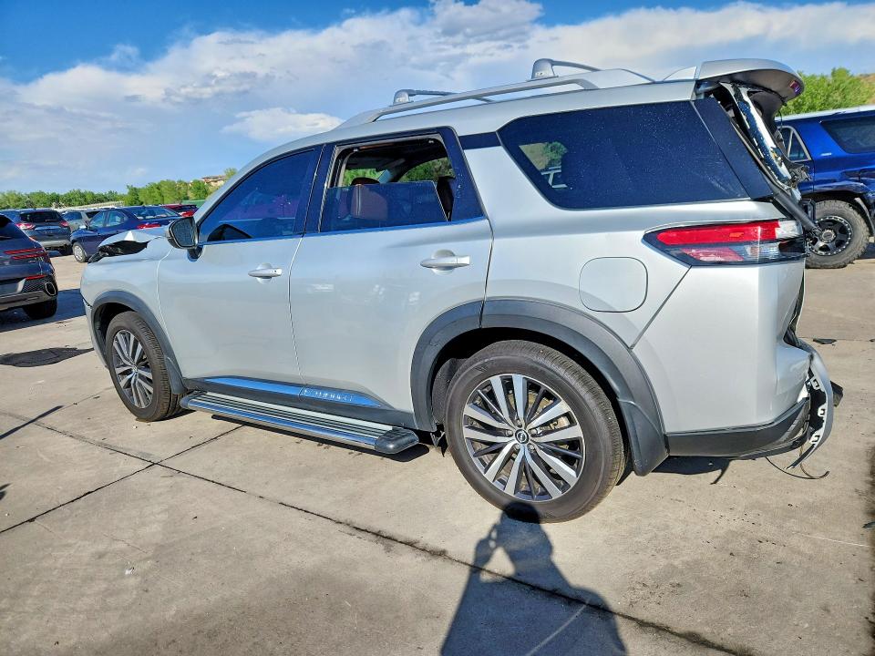 55748076 :رقم المزاد ، 5N1DR3DK5NC229277 vin ، 2022 Nissan Pathfinder مزاد بيع