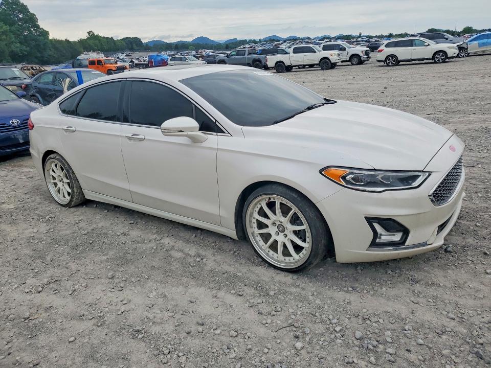 55633556 :رقم المزاد ، 3FA6P0K94LR119388 vin ، 2020 Ford Fusion مزاد بيع