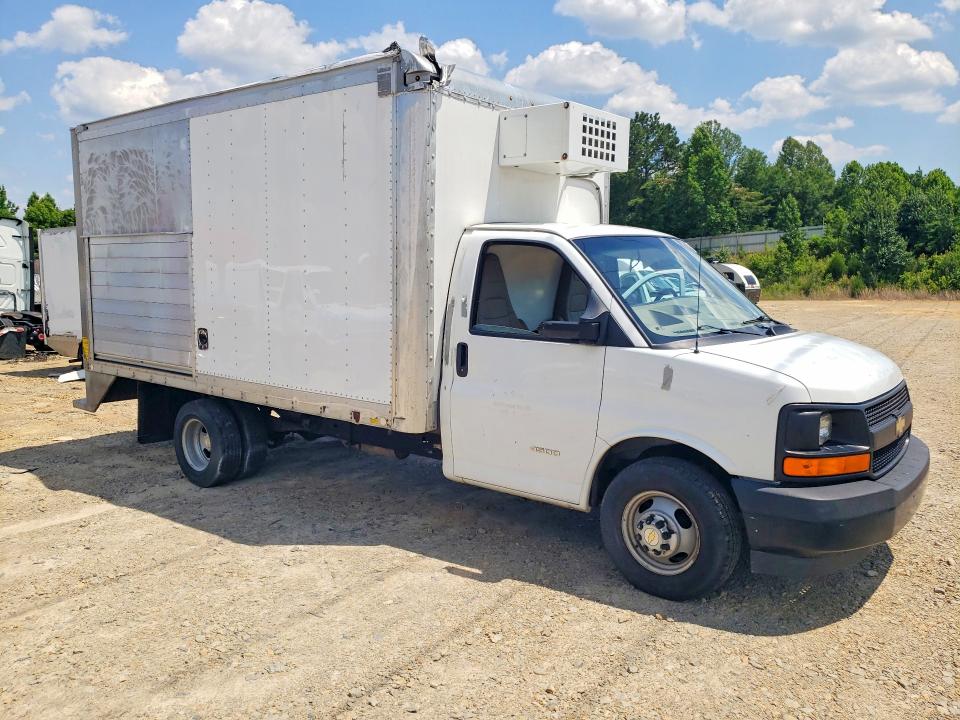 56768816 :رقم المزاد ، 1GB6GUCG8H1128213 vin ، 2017 Chevrolet Express مزاد بيع