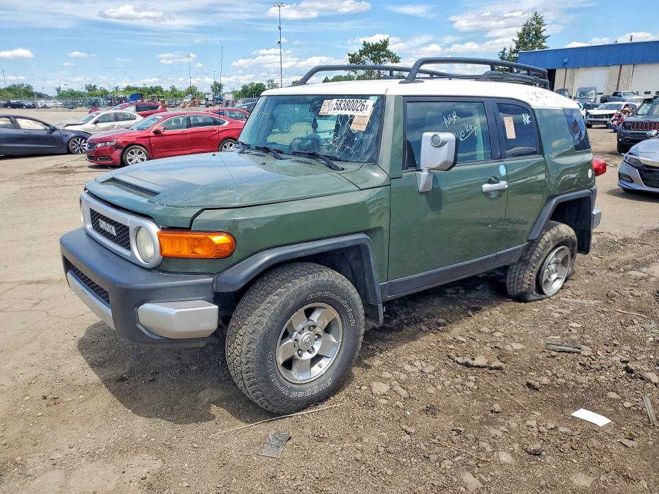 Продажа на аукционе авто 2010 Toyota Fj Cruiser, vin: JTEBU4BF1AK084644, номер лота: 58380026