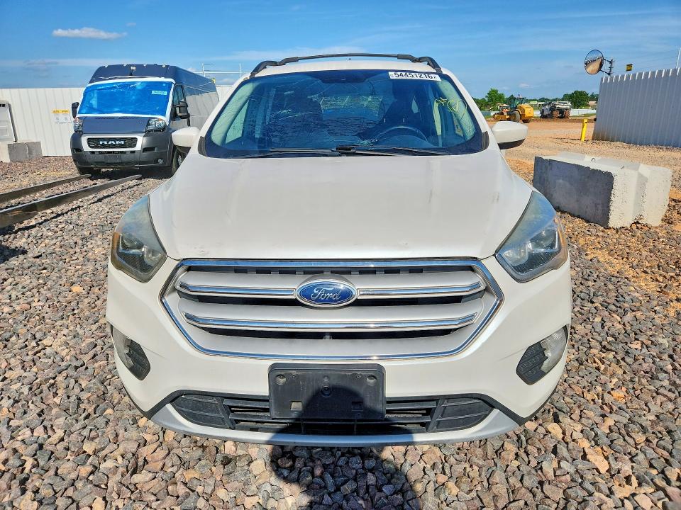 2018 Ford Escape მანქანა იყიდება აუქციონზე, vin: 1FMCU9HD4JUA38866, აუქციონის ნომერი: 54451216