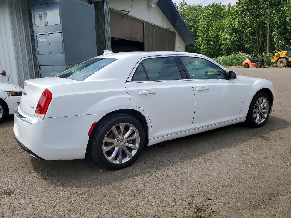 Продажа на аукционе авто 2016 Chrysler 300, vin: 2C3CCARG7GH262098, номер лота: 58054126