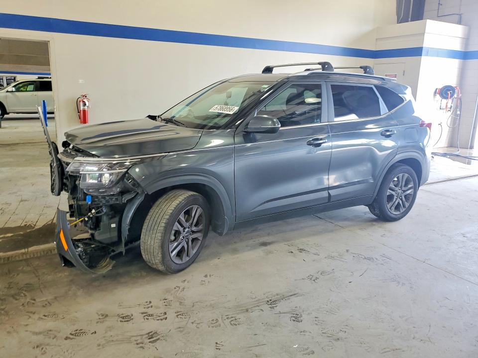 2023 Kia Seltos მანქანა იყიდება აუქციონზე, vin: KNDEU2AA1P7399919, აუქციონის ნომერი: 57868956