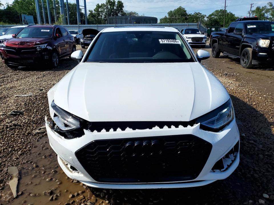2021 Audi A4 მანქანა იყიდება აუქციონზე, vin: WAUABAF42MN014826, აუქციონის ნომერი: 57193406
