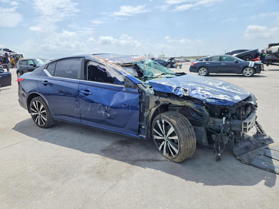 Продаж на аукціоні авто 2020 Nissan Altima, vin: 1N4BL4CW4LN322340, номер лоту: 57944556
