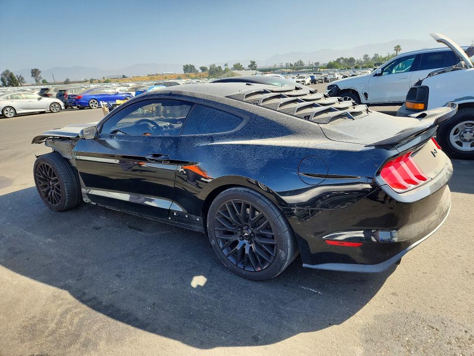 54688756 :رقم المزاد ، 1FA6P8CF6F5326312 vin ، 2015 Ford Mustang مزاد بيع