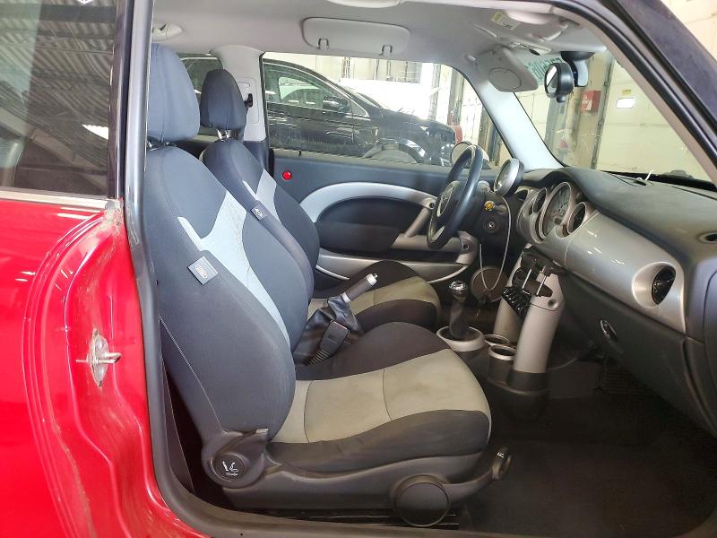 2006 Mini Cooper მანქანა იყიდება აუქციონზე, vin: WMWRC33586TK68614, აუქციონის ნომერი: 57560616