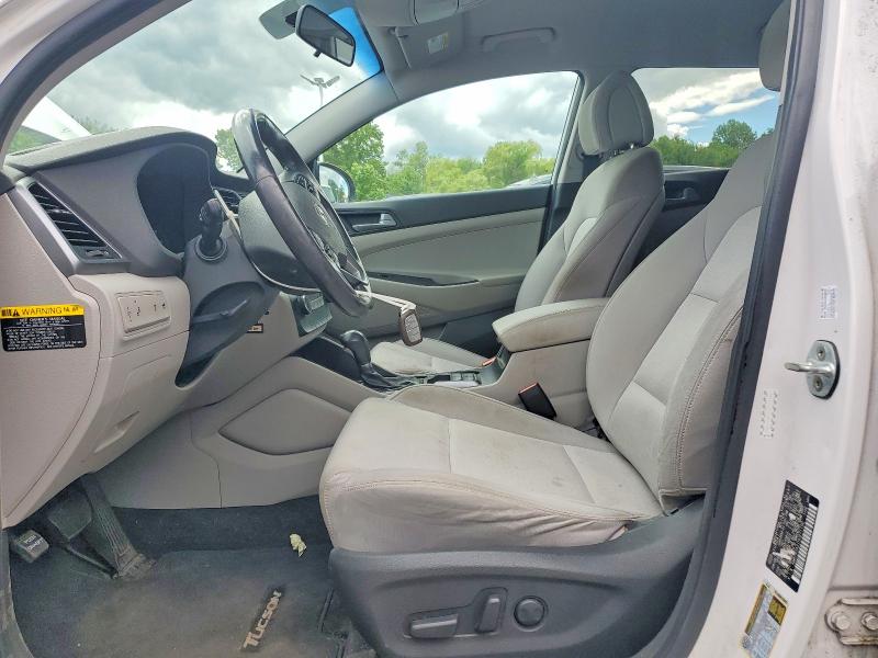 2017 Hyundai Tucson მანქანა იყიდება აუქციონზე, vin: KM8J33A21HU271100, აუქციონის ნომერი: 55425846