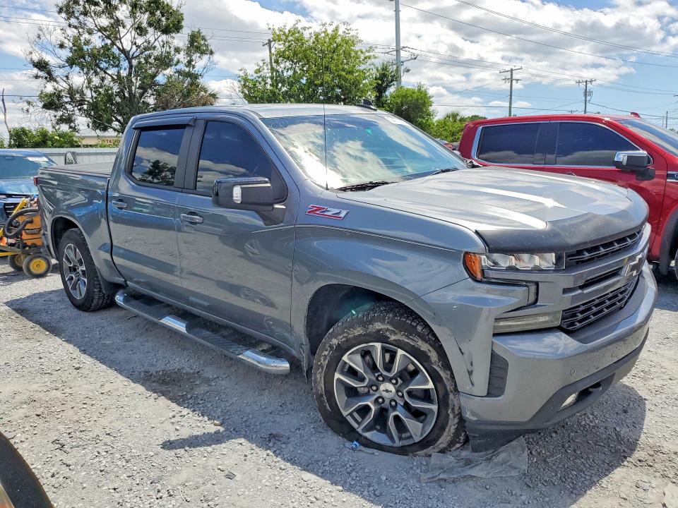 2020 Chevrolet Silverado მანქანა იყიდება აუქციონზე, vin: 3GCUYEED5LG136000, აუქციონის ნომერი: 56451376