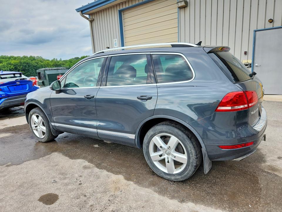 2014 Volkswagen Touareg მანქანა იყიდება აუქციონზე, vin: WVGEF9BP9ED014963, აუქციონის ნომერი: 56598976