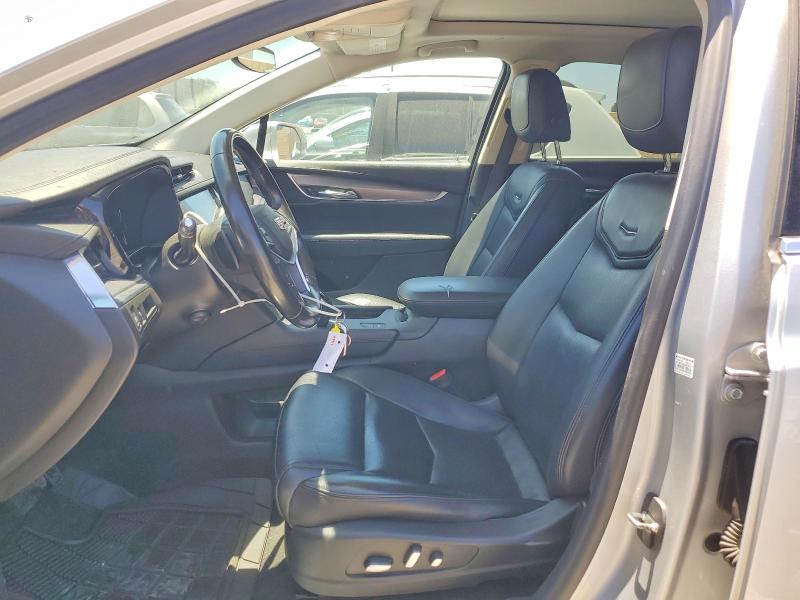 56697526 :رقم المزاد ، 1GYKNERS3JZ249282 vin ، 2018 Cadillac Xt5 مزاد بيع