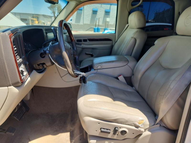 2005 Cadillac Escalade მანქანა იყიდება აუქციონზე, vin: 1GYEK63N85R243823, აუქციონის ნომერი: 55815236