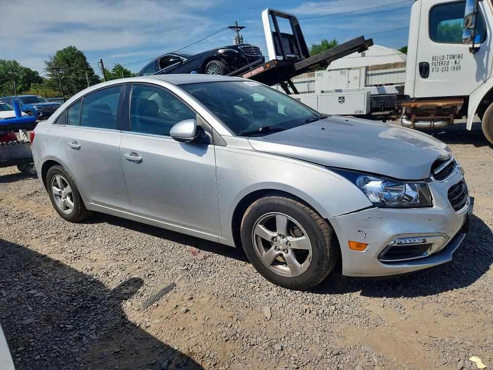 Продажа на аукционе авто 2015 Chevrolet Cruze, vin: 1G1PC5SB0F7105728, номер лота: 55839486