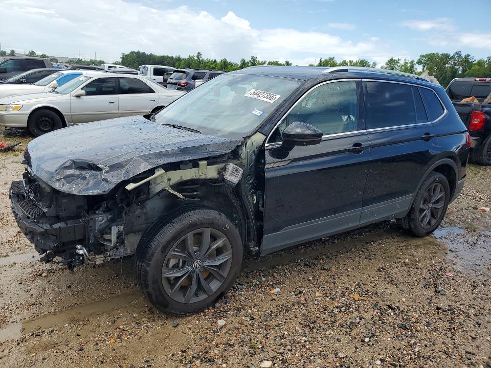 54427356 :رقم المزاد ، 3VV3B7AX2NM034717 vin ، 2022 Volkswagen Tiguan مزاد بيع
