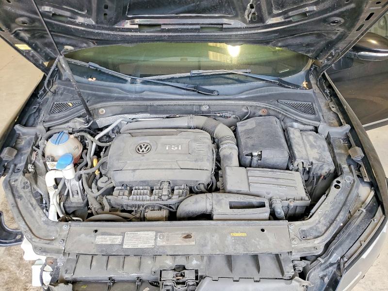 55179966 :رقم المزاد ، 1VWDT7A31HC065523 vin ، 2017 Volkswagen Passat مزاد بيع