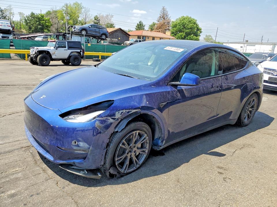 Продаж на аукціоні авто 2024 Tesla Model Y, vin: 7SAYGAEE9RF193887, номер лоту: 57877386