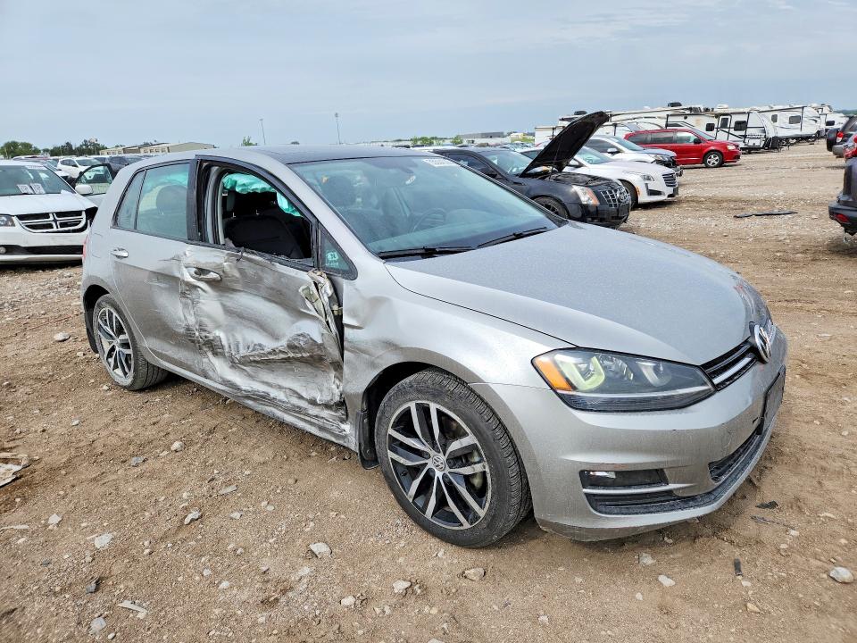 55504336 :رقم المزاد ، 3VW217AU0GM017921 vin ، 2016 Volkswagen Golf مزاد بيع