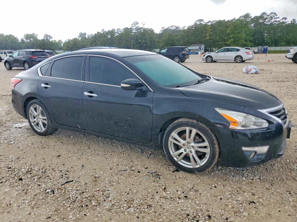 Продажа на аукционе авто 2013 Nissan Altima, vin: 1N4BL3AP7DC101284, номер лота: 55741766