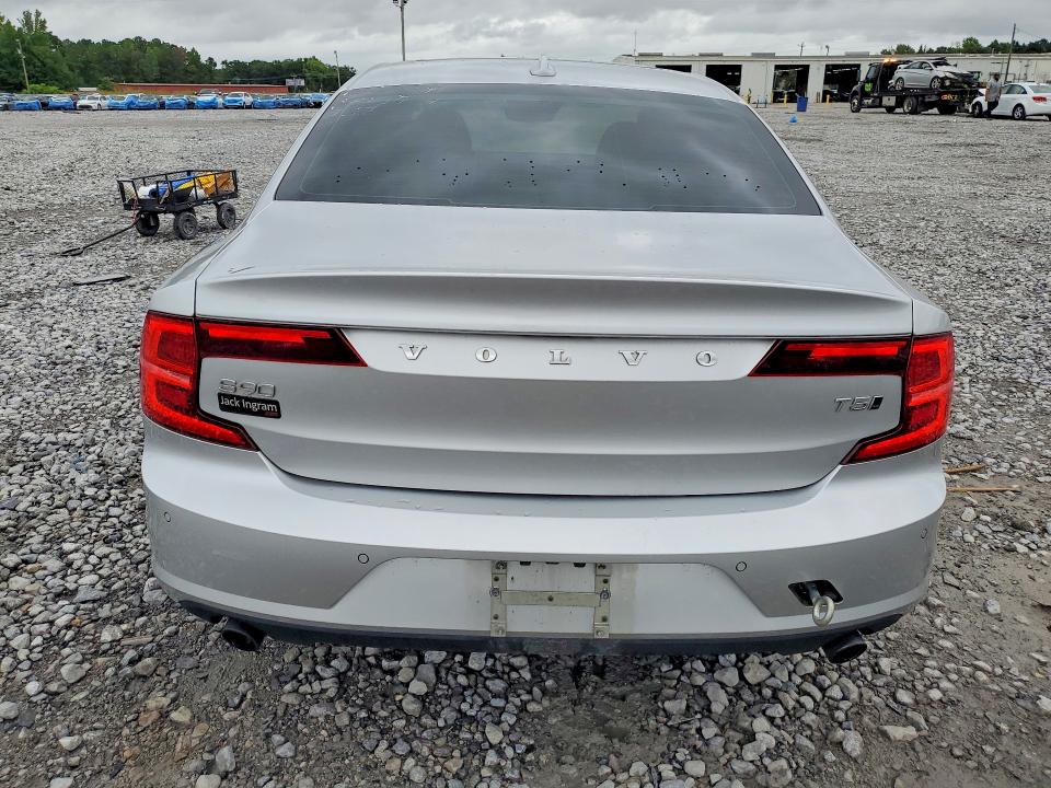 Продаж на аукціоні авто 2018 Volvo S90, vin: LVY102MK5JP056383, номер лоту: 57603986