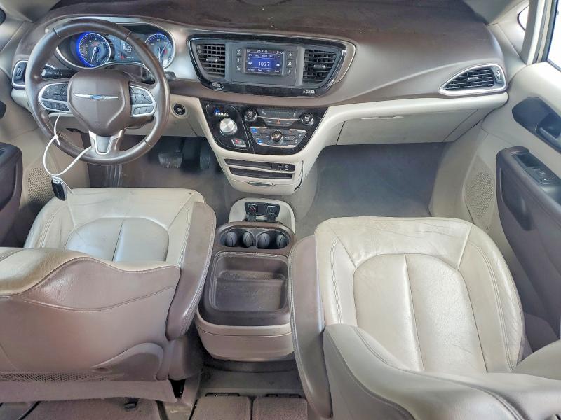 Продаж на аукціоні авто 2017 Chrysler Pacifica, vin: 2C4RC1BGXHR675645, номер лоту: 57684916