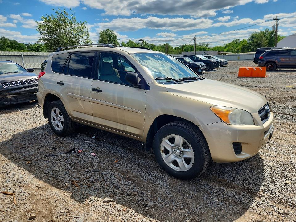 2009 Toyota Rav4 მანქანა იყიდება აუქციონზე, vin: JTMBF33V195006390, აუქციონის ნომერი: 57240416