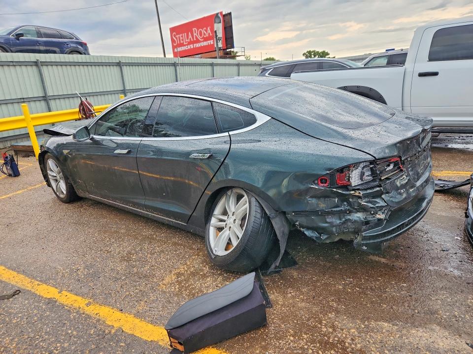 Продажа на аукционе авто 2014 Tesla Model S, vin: 5YJSA1H1XEFP56887, номер лота: 58220806