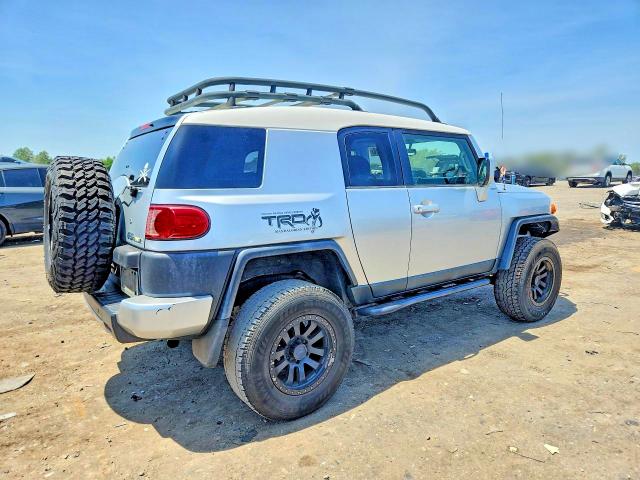 59556416 :رقم المزاد ، JTEBU11F070069234 vin ، 2007 Toyota Fj Cruiser مزاد بيع