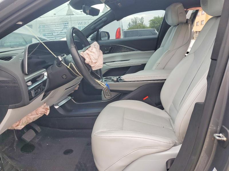 2023 Cadillac Lyriq მანქანა იყიდება აუქციონზე, vin: 1GYKPMRK1PZ000945, აუქციონის ნომერი: 56128126
