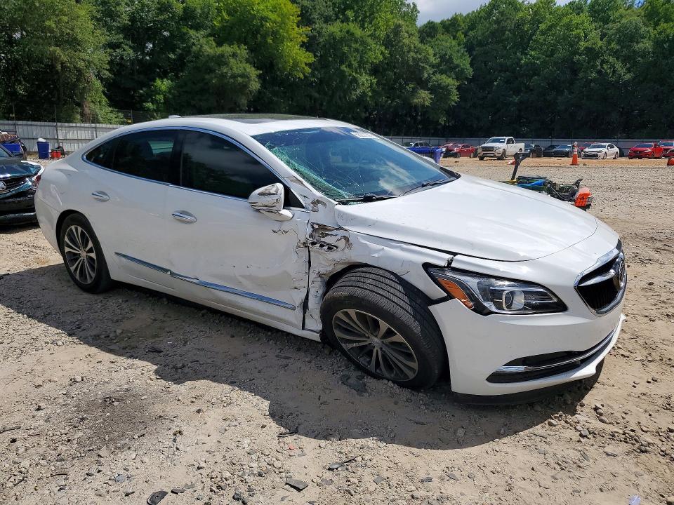 2017 Buick Lacrosse მანქანა იყიდება აუქციონზე, vin: 1G4ZP5SSXHU138420, აუქციონის ნომერი: 58201606