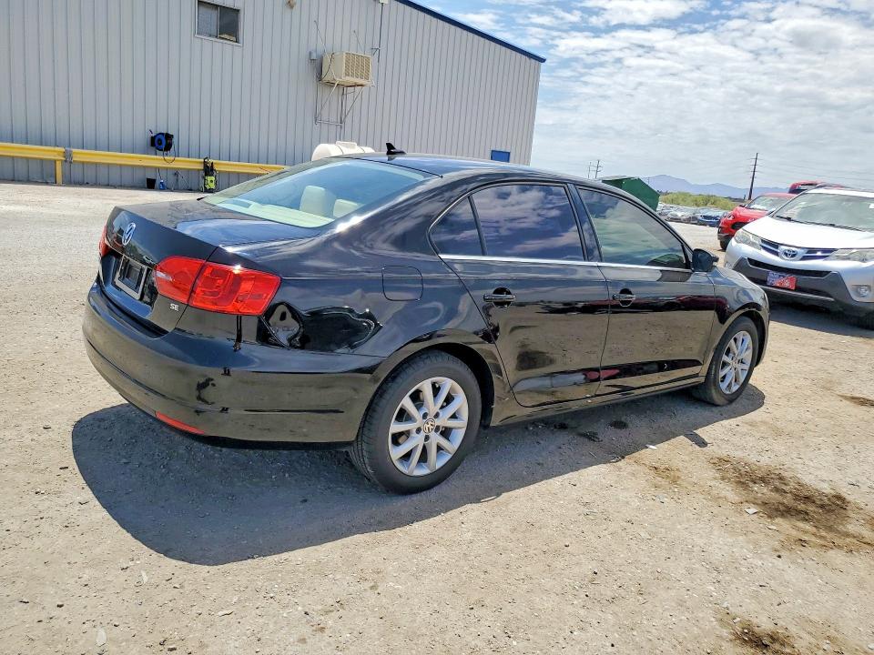 2014 Volkswagen Jetta მანქანა იყიდება აუქციონზე, vin: 3VWD17AJ6EM333013, აუქციონის ნომერი: 57226366
