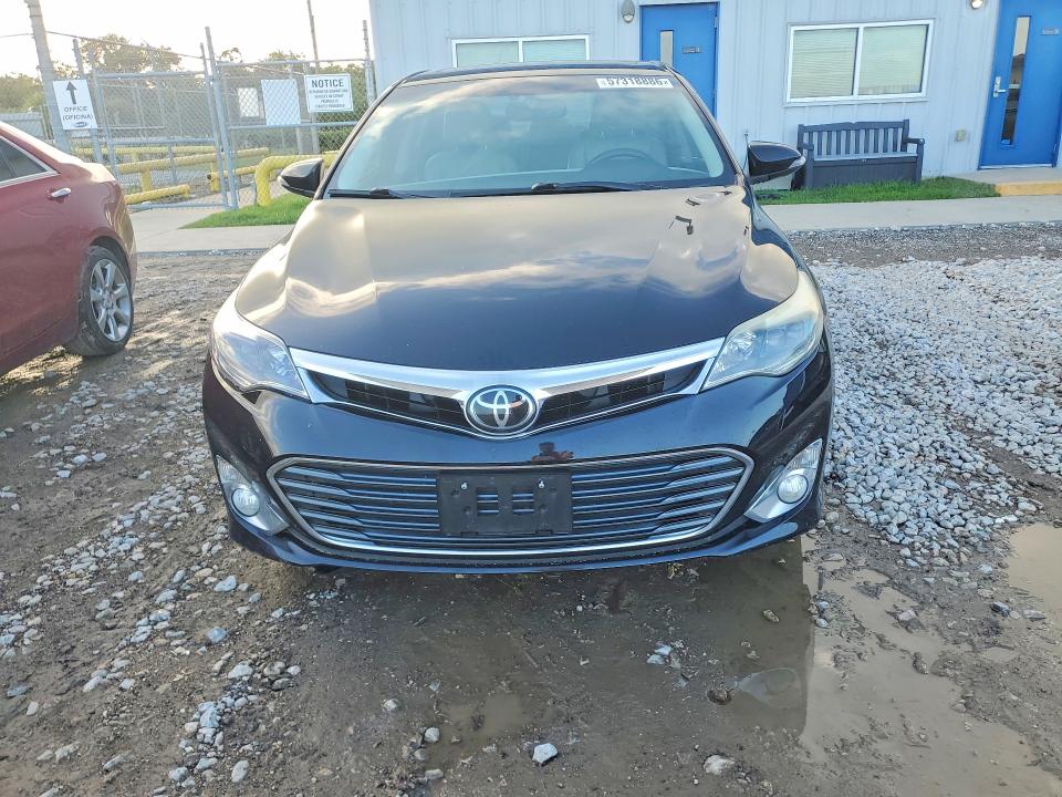 57318886 :رقم المزاد ، 4T1BK1EB9FU149166 vin ، 2015 Toyota Avalon مزاد بيع