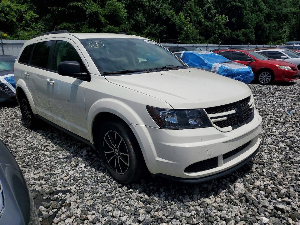 55615396 :رقم المزاد ، 3C4PDCAB6JT527016 vin ، 2018 Dodge Journey مزاد بيع