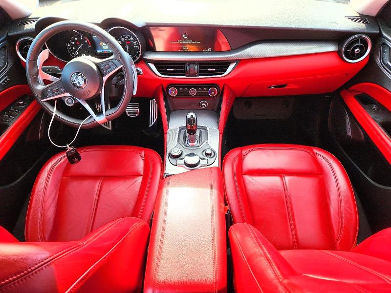 55157186 :رقم المزاد ، ZASFAKPN4J7B86162 vin ، 2018 Alfa Romeo Stelvio مزاد بيع