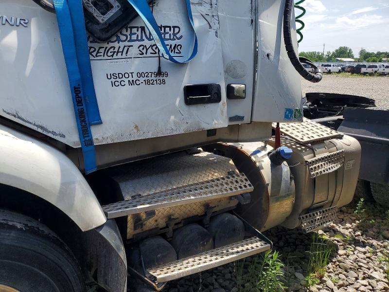 55528936 :رقم المزاد ، 4V4WC9EH3LN241714 vin ، 2020 Volvo Vnr مزاد بيع