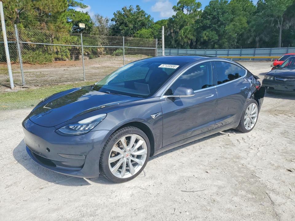 Продажа на аукционе авто 2018 Tesla Model 3, vin: 5YJ3E1EB0JF068803, номер лота: 57133506