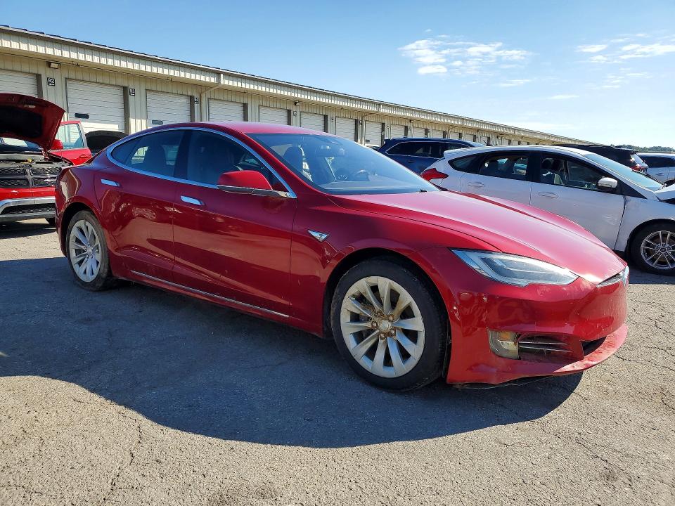 Продажа на аукционе авто 2016 Tesla Model S, vin: 5YJSA1E19GF153565, номер лота: 57078946