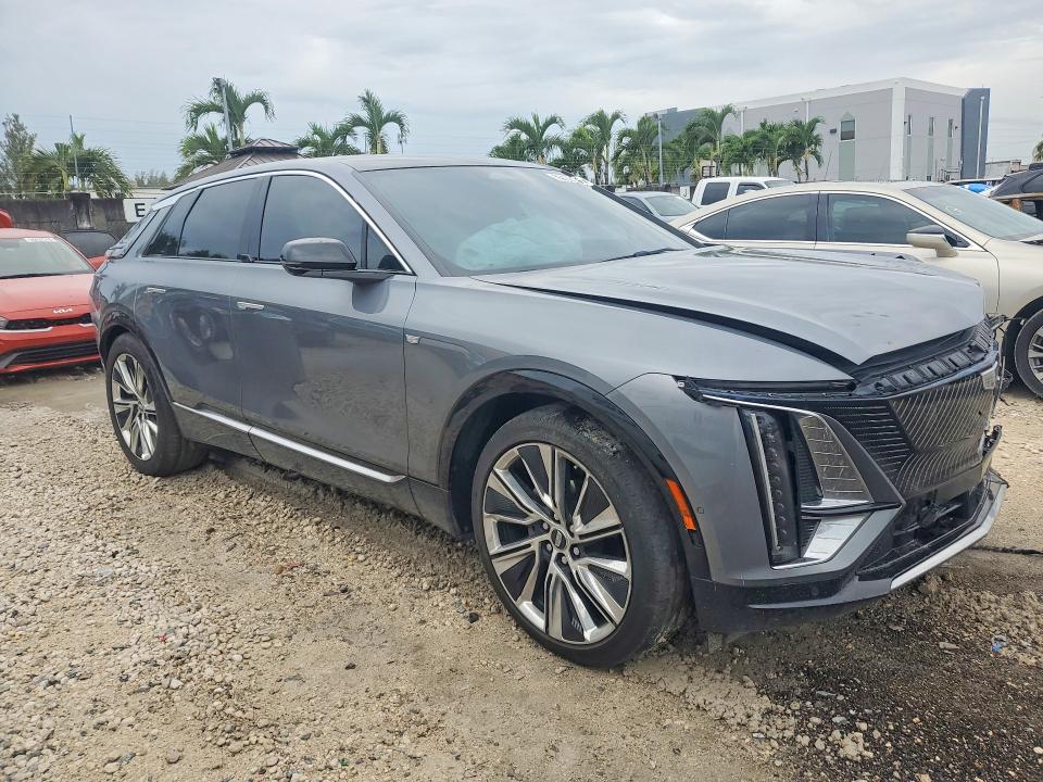 2023 Cadillac Lyriq მანქანა იყიდება აუქციონზე, vin: 1GYKPMRK1PZ000945, აუქციონის ნომერი: 56128126