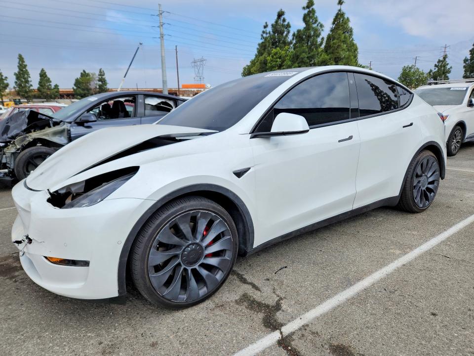 Auction sale of the 2021 Tesla Model Y, vin: 5YJYGDEF2MF251709, lot number: 56430966