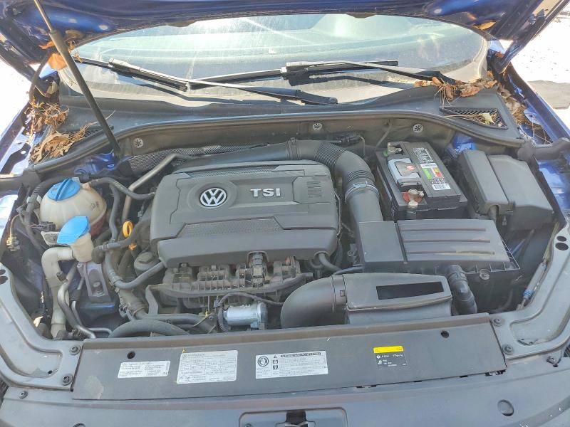 56586026 :رقم المزاد ، 1VWDT7A35HC060695 vin ، 2017 Volkswagen Passat مزاد بيع