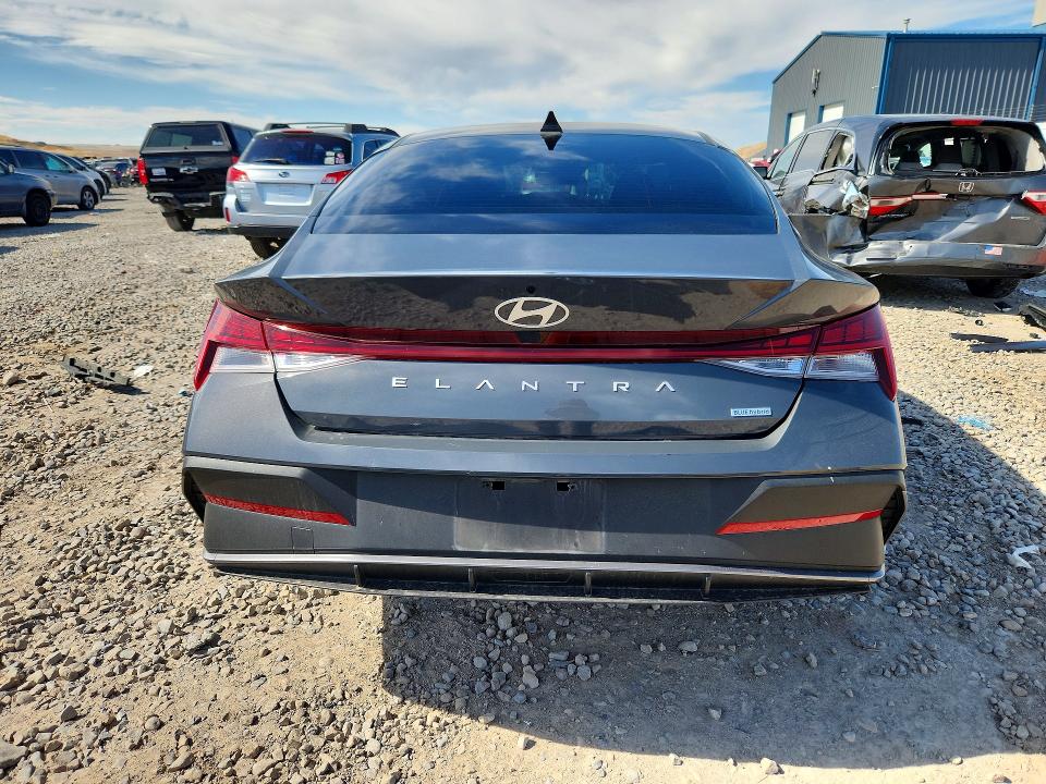 Продаж на аукціоні авто 2024 Hyundai Elantra, vin: KMHLM4DJ2RU108326, номер лоту: 55447916