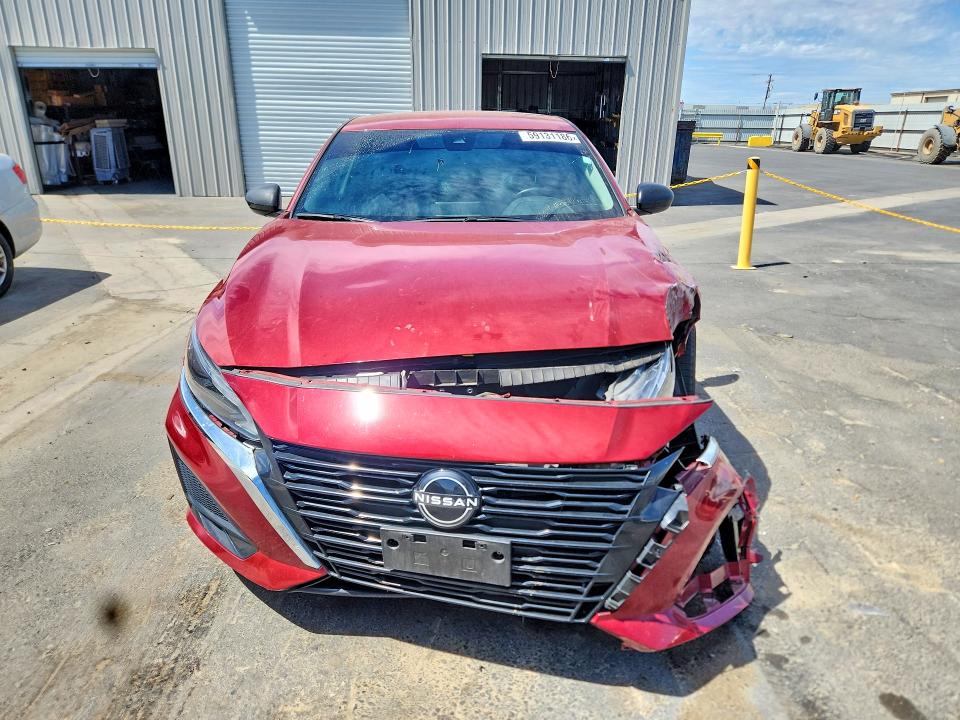 59131186 :رقم المزاد ، 1N4BL4DVXRN398577 vin ، 2024 Nissan Altima مزاد بيع