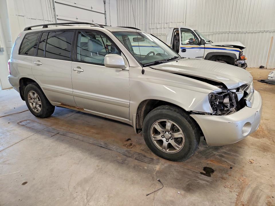 58481456 :رقم المزاد ، JTEEP21A050135650 vin ، 2005 Toyota Highlander مزاد بيع