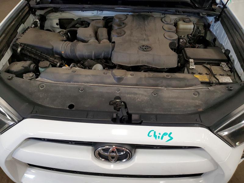 58246176 :رقم المزاد ، JTEBU5JR4J5595121 vin ، 2018 Toyota 4runner مزاد بيع